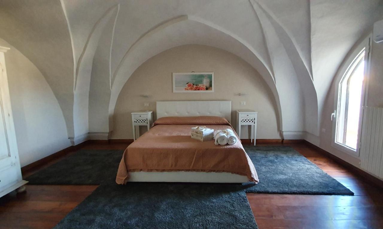 Palazzo Novecento 호텔 우겐토 외부 사진